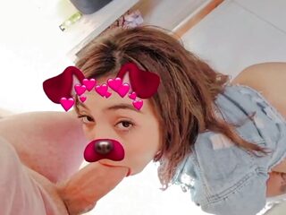 18-year-old blonde gives a blowjob and gets