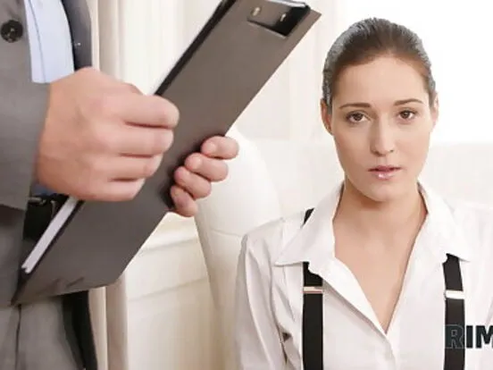 Shopaholic thinks rimming will calm the angry