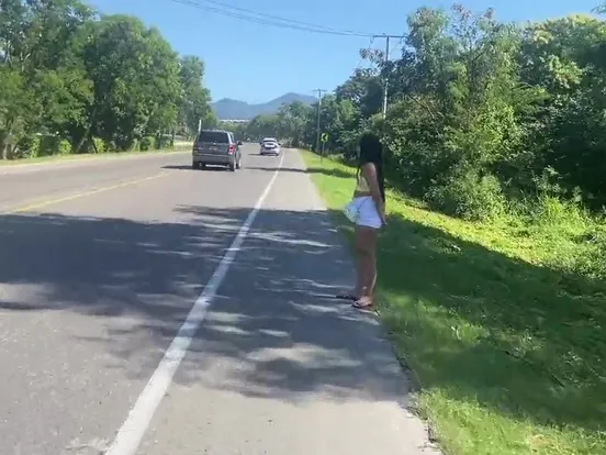 A beautiful woman gets seduced by a stranger after her fiancé abandoned her on a lonely highway.