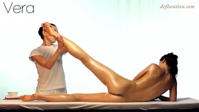 A lovely woman, expert in pleasure, massaged her beautiful body.