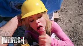 A sexy Kenzie Reeves appeal came from the construction site.